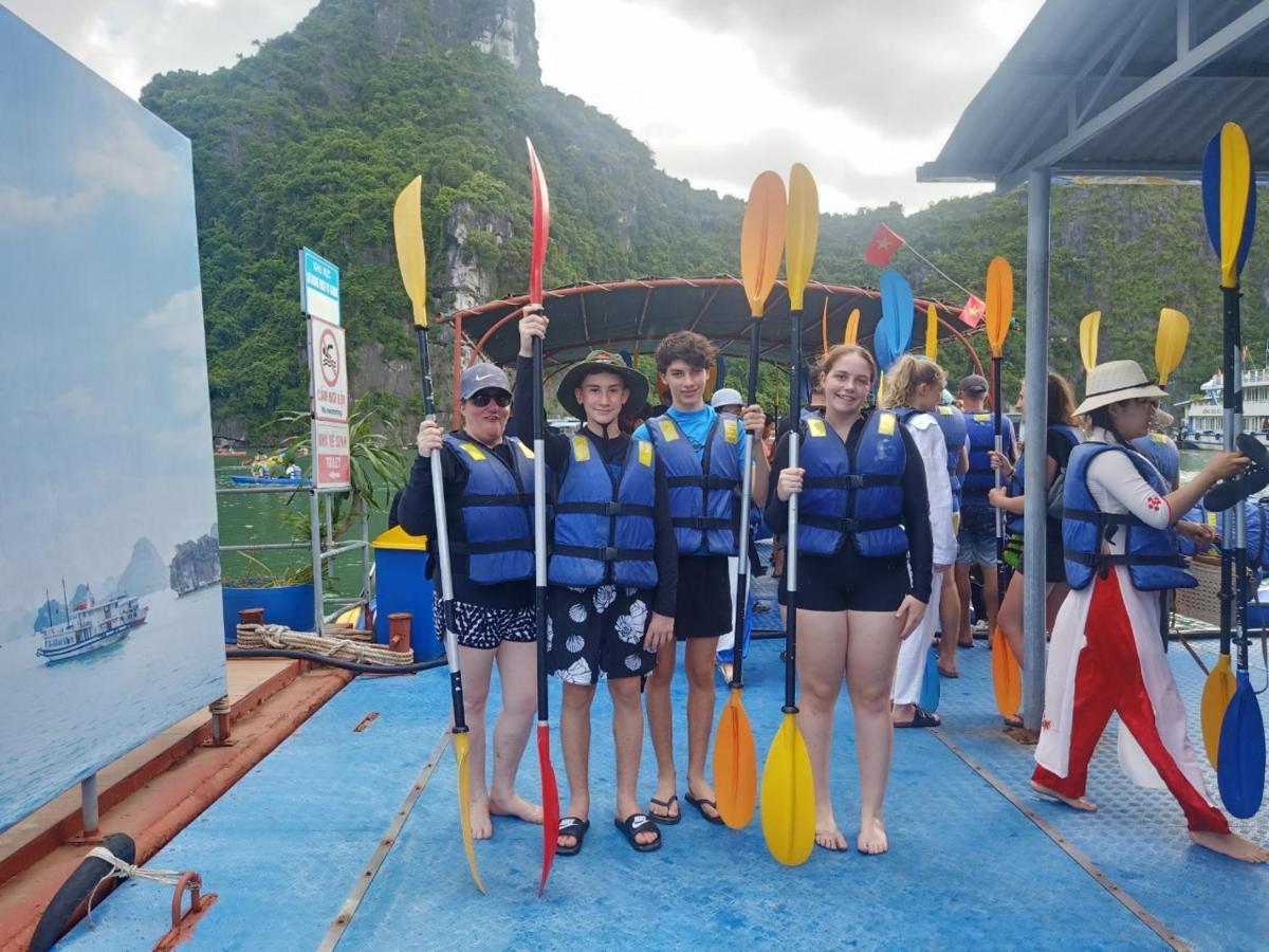 Hotel Cozy Bay Cruise Ha Long Zewnętrze zdjęcie